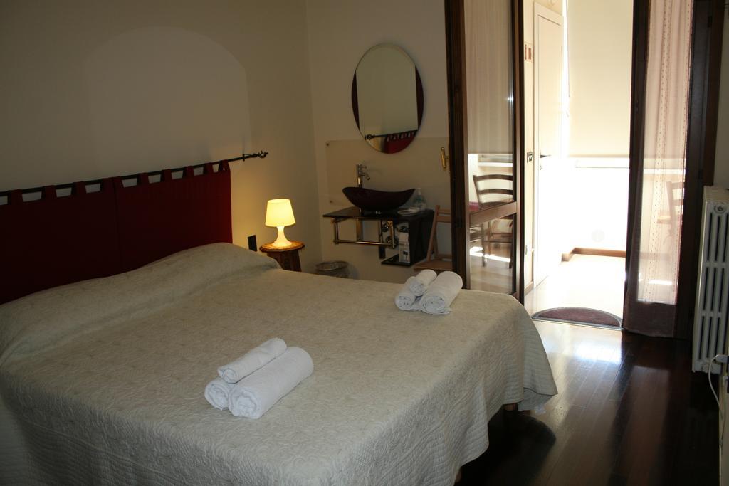 La Boheme Bed and Breakfast Verona Habitación foto